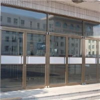 天津東興電動卷簾門廠產(chǎn)品供應(yīng)詳解 卷簾門電機(jī)的選擇與應(yīng)用